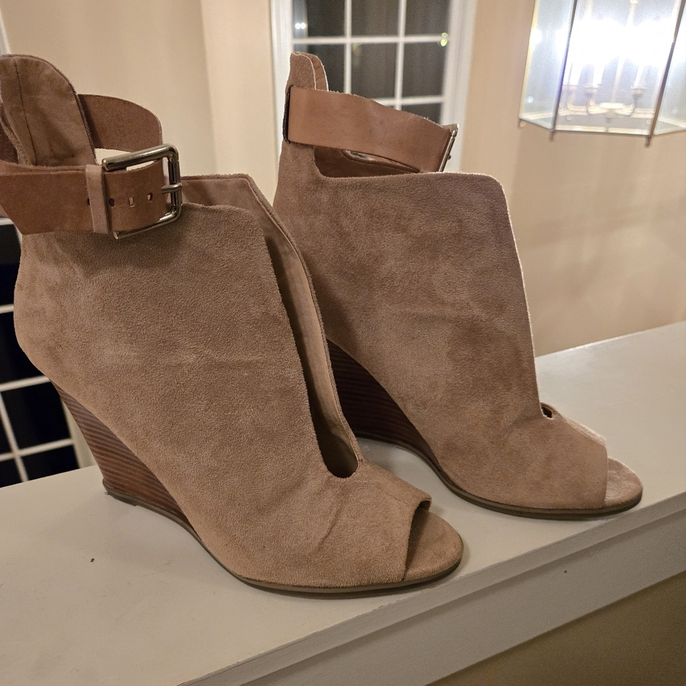 Zigi Soho Strut Cinnamon Open Toe  4.25" Heel Ankle Strap Wedge Women Size 11